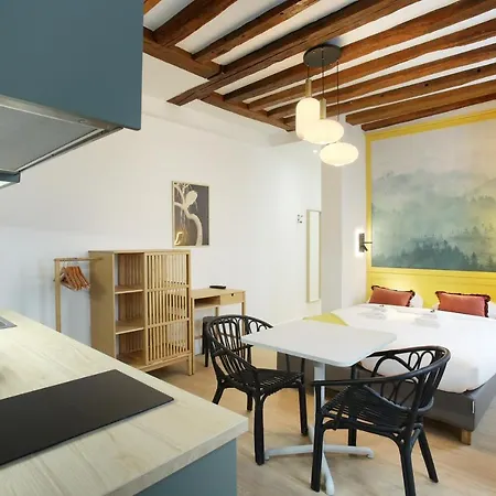 Rent A Room - Aparts Cadet Paris Exterior photo