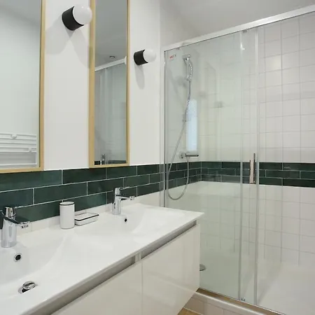 Rent A Room - Aparts Cadet Paris Exterior photo